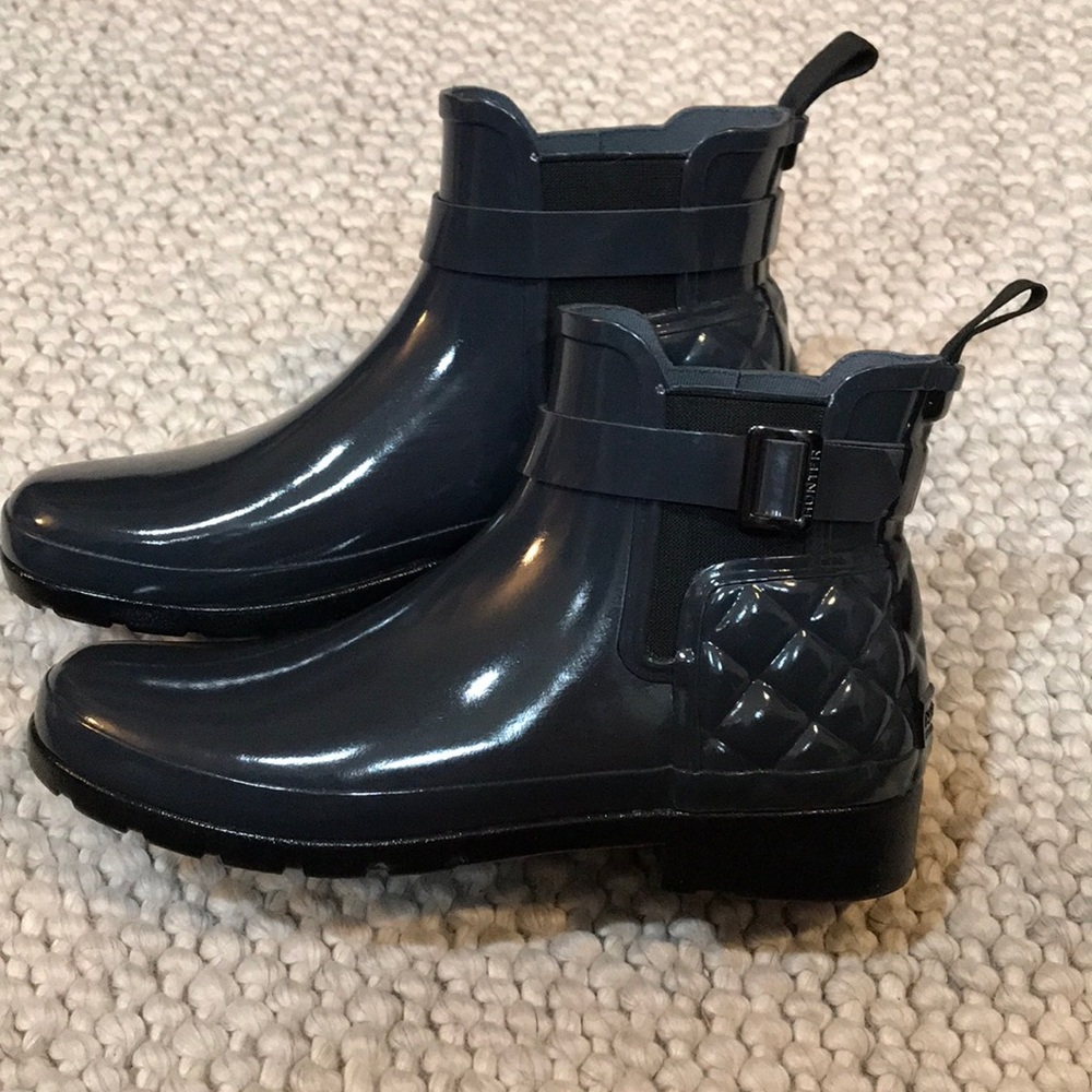 Hunter Women's Dark Gray Quilted Rain Boots